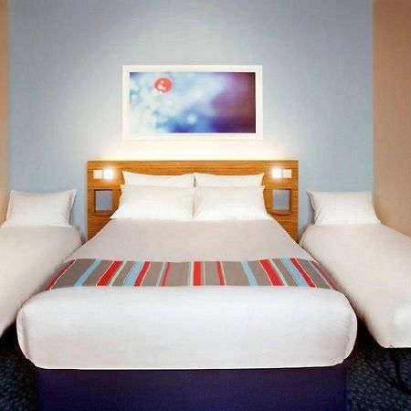 Travelodge Wadebridge Exteriör bild
