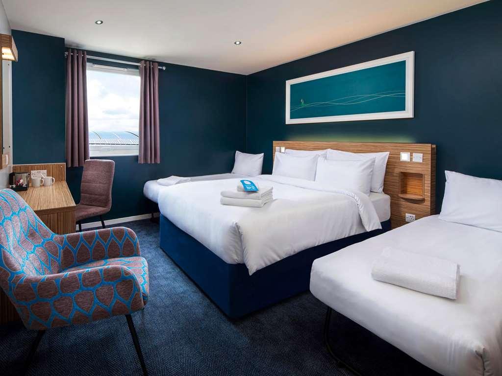 Travelodge Wadebridge Rum bild