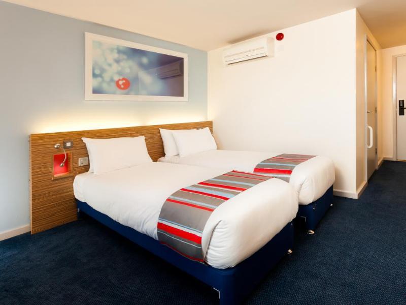 Travelodge Wadebridge Exteriör bild