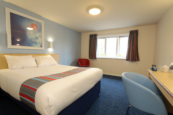 Travelodge Wadebridge Rum bild